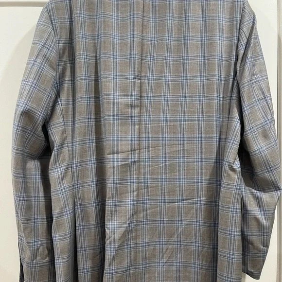 Peter Millar Flynn classic fit tan with blue plaid size 44R